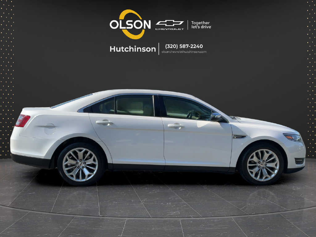 Used 2019 Ford Taurus Limited FWD image 14