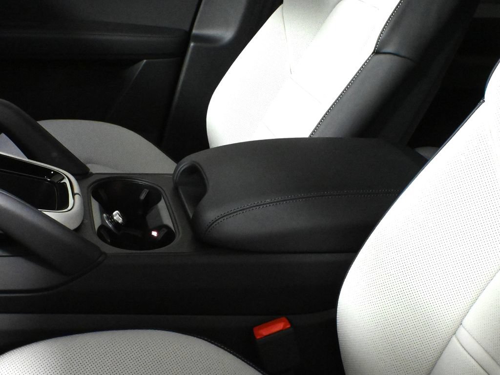 Used 2026 Porsche Cayenne S AWD/4WD image 28
