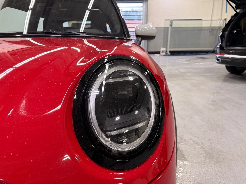 Certified 2025 MINI Cooper S FWD image 9