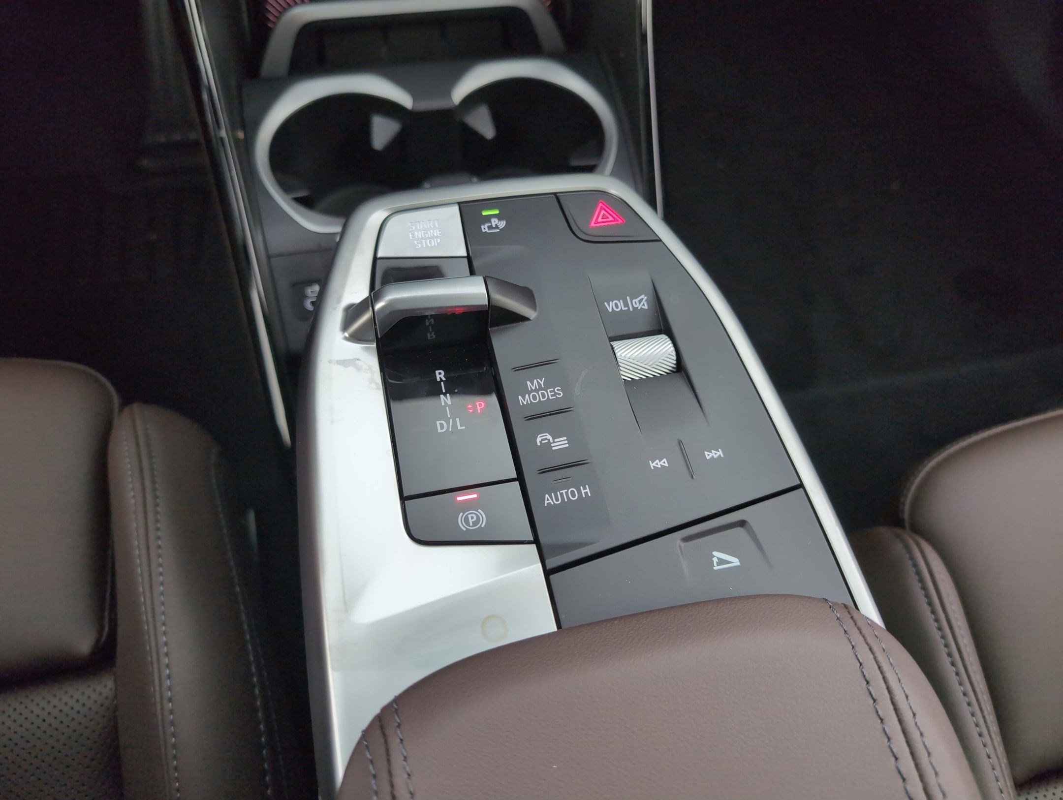 Used 2025 BMW X1 xDrive28i w/ Technology Package image 25