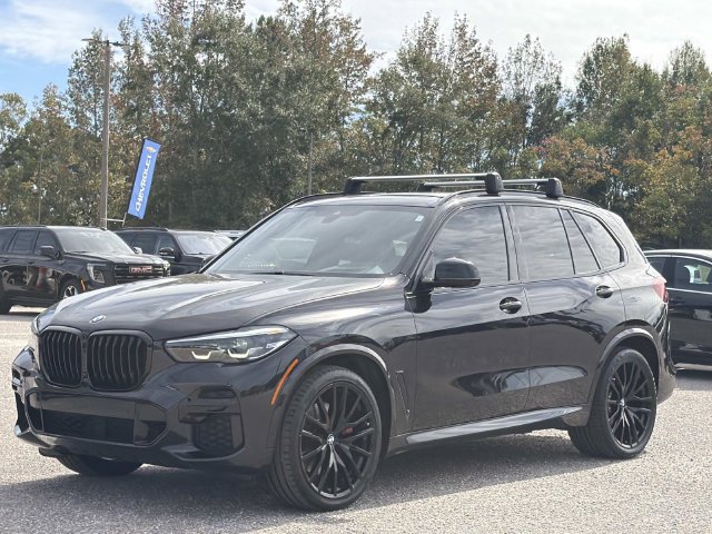 Used 2023 BMW X5 xDrive40i w/ M Sport Package AWD/4WD image 14