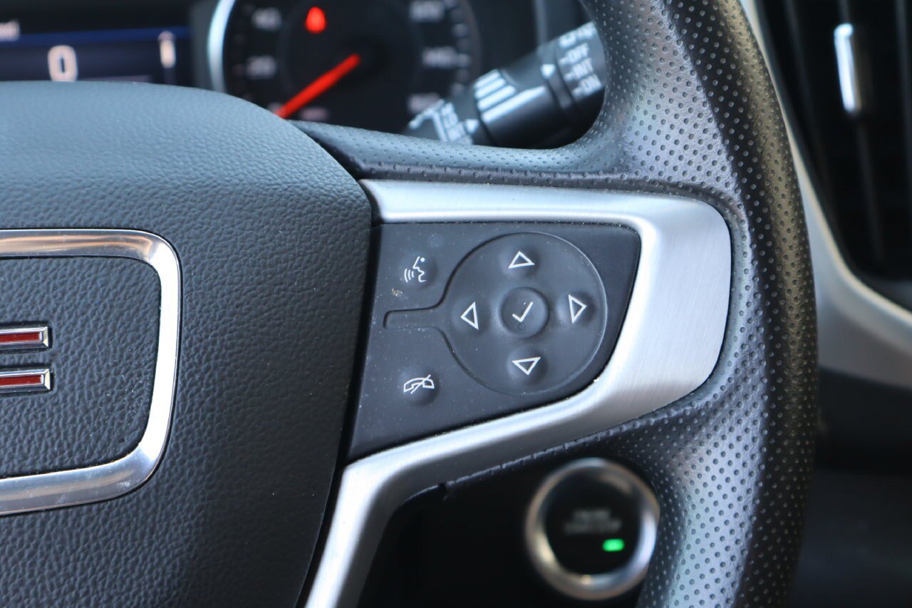 Used 2024 GMC Terrain SLE FWD image 13