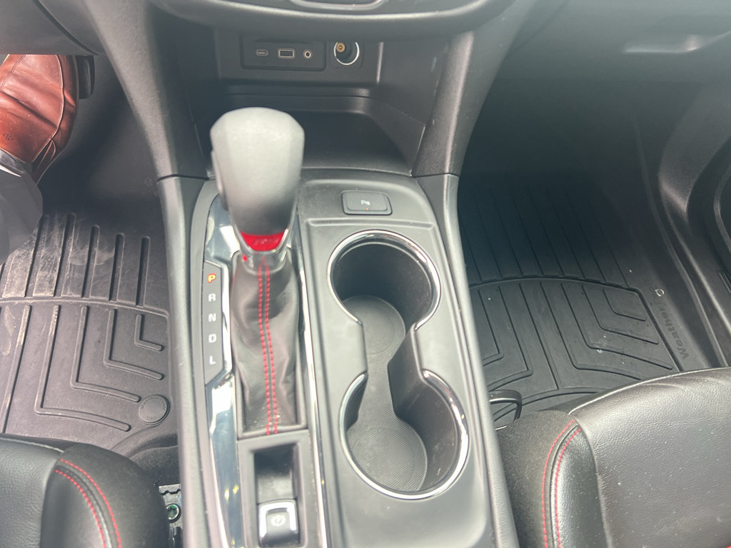 Used 2024 Chevrolet Equinox RS w/ RS Leather Package AWD/4WD image 17