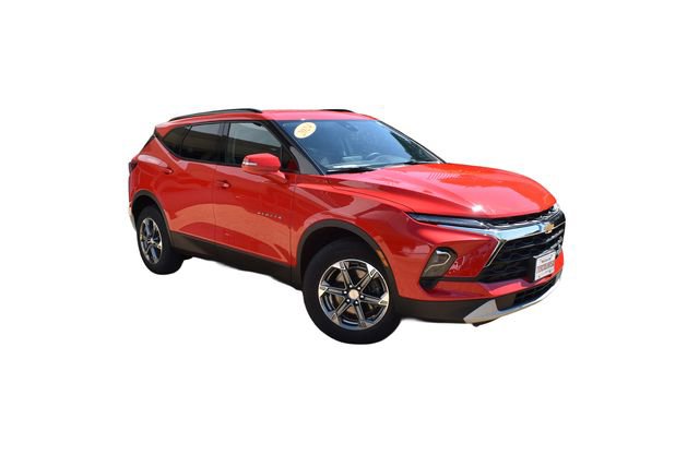 Used 2024 Chevrolet Blazer LT FWD image 2