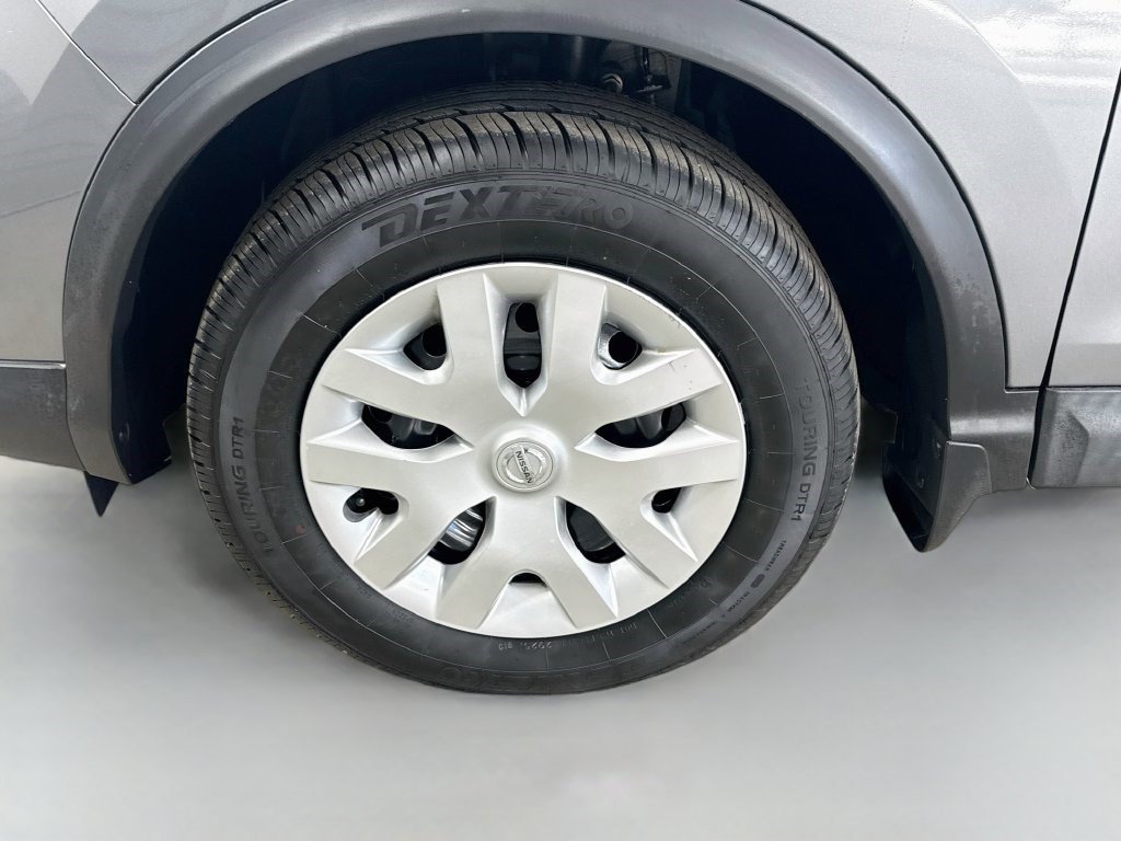 Used 2020 Nissan Rogue Sport S FWD image 36