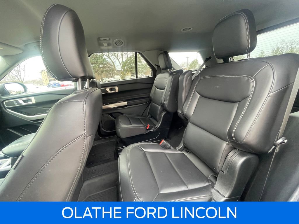 Used 2023 Ford Explorer XLT w/ Equipment Group 202A image 25