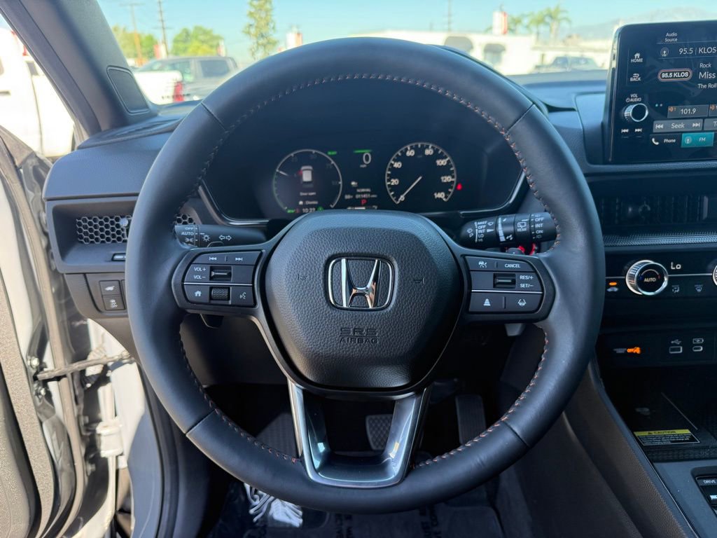 Used 2025 Honda CR-V Sport-L image 26