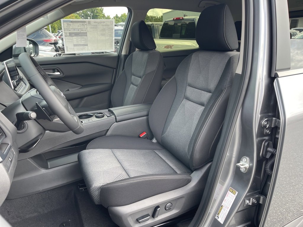 New 2026 Nissan Rogue SV image 16