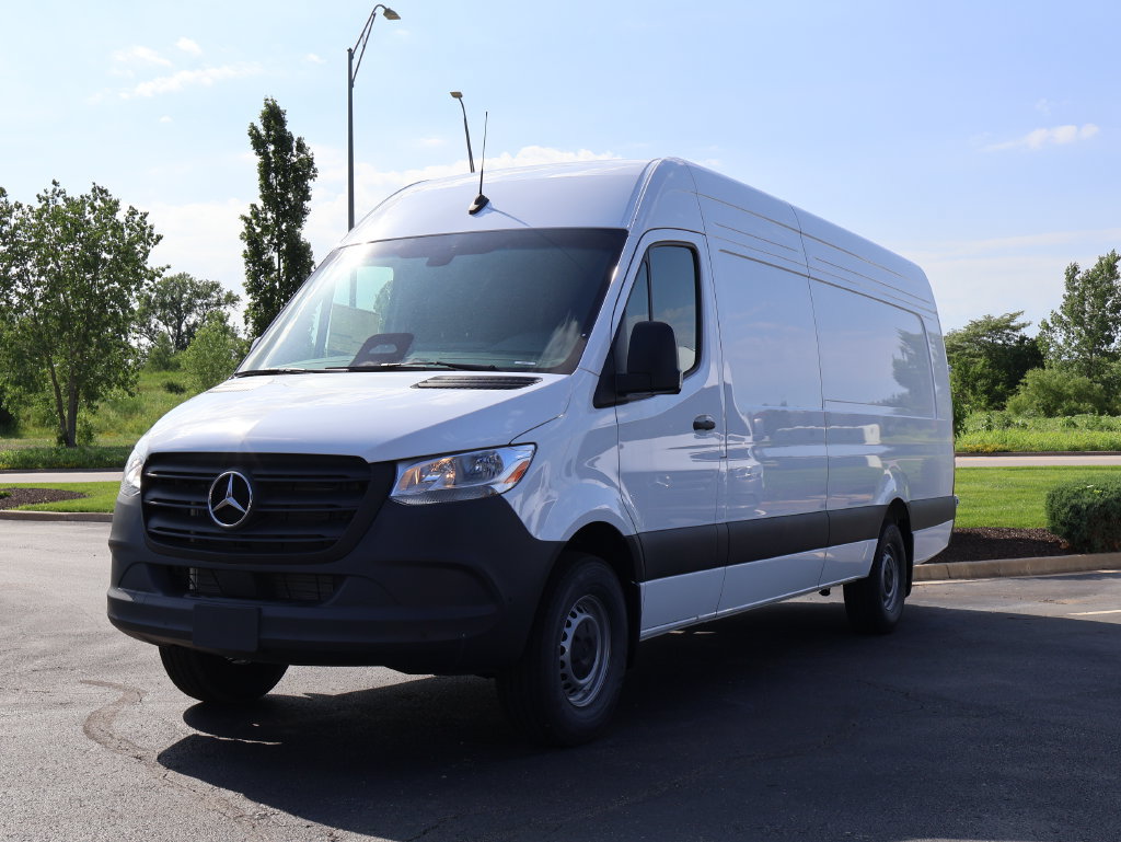 New 2026 Mercedes-Benz Sprinter 2500 image 3