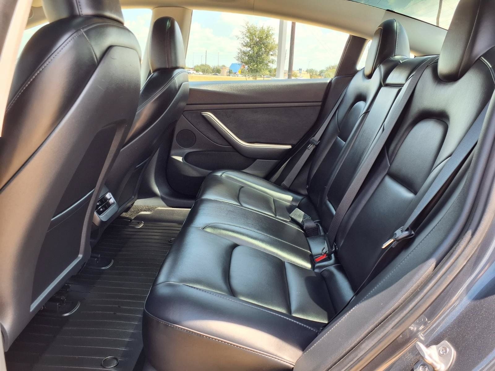 Used 2023 Tesla Model 3 Standard Range RWD image 24