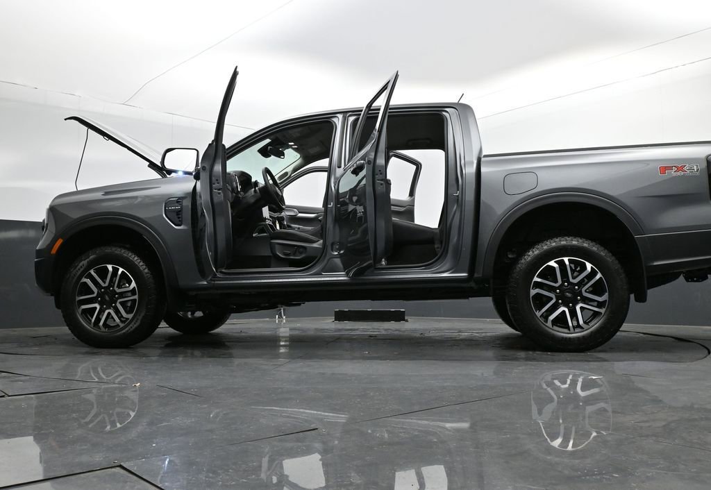 New 2025 Ford Ranger Lariat w/ FX4 Off-Road Package image 42