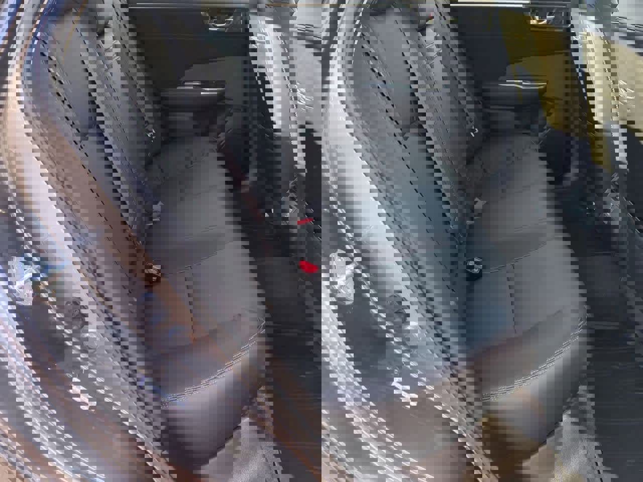 Used 2018 Honda Clarity Touring image 19