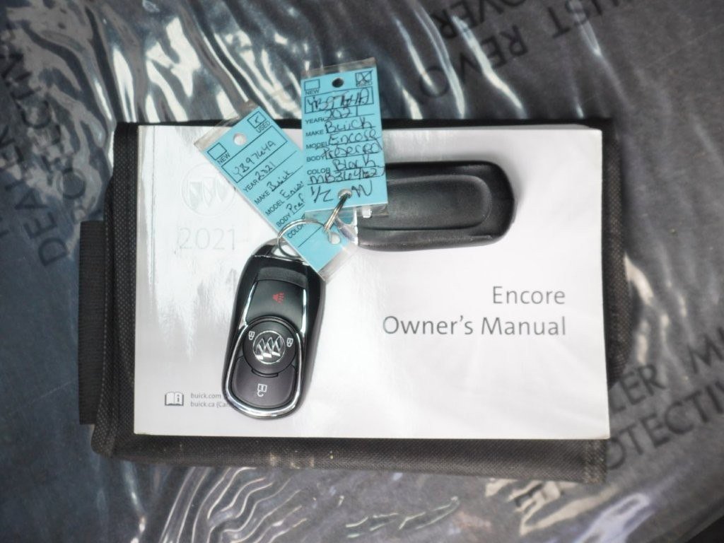 Used 2021 Buick Encore Preferred image 20