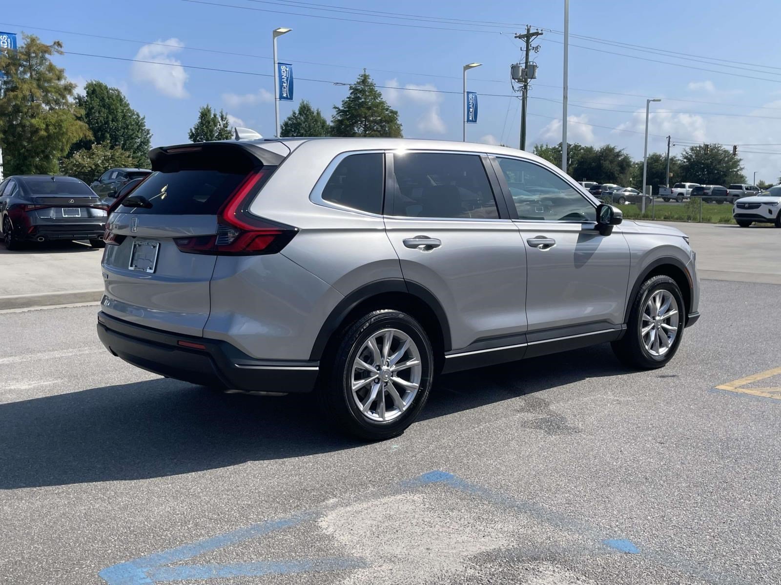 Used 2023 Honda CR-V EX-L image 6