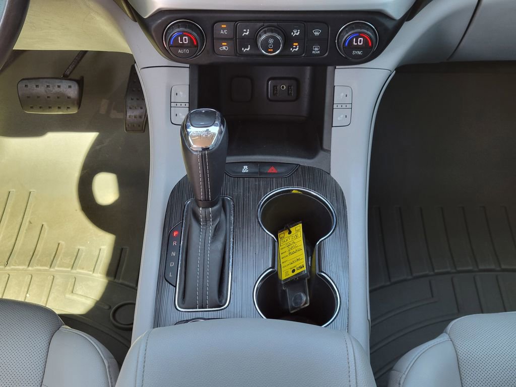 Used 2019 GMC Acadia SLT image 24