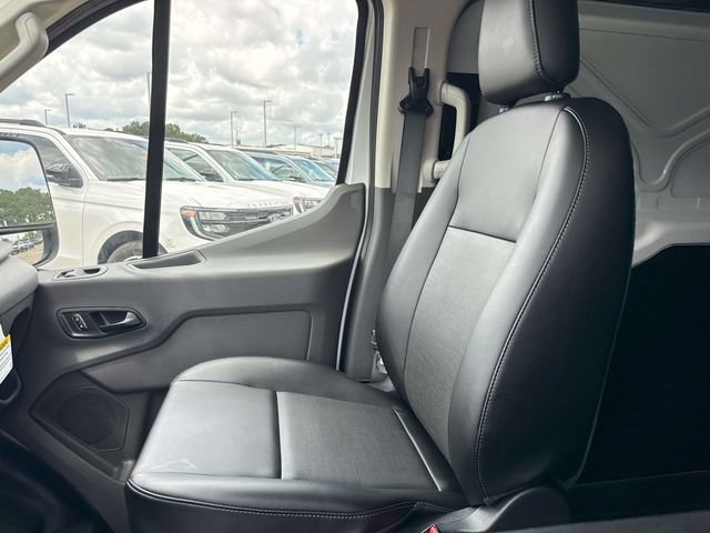 New 2026 Ford Transit 150 Low Roof w/ Load Area Protection Package RWD image 20