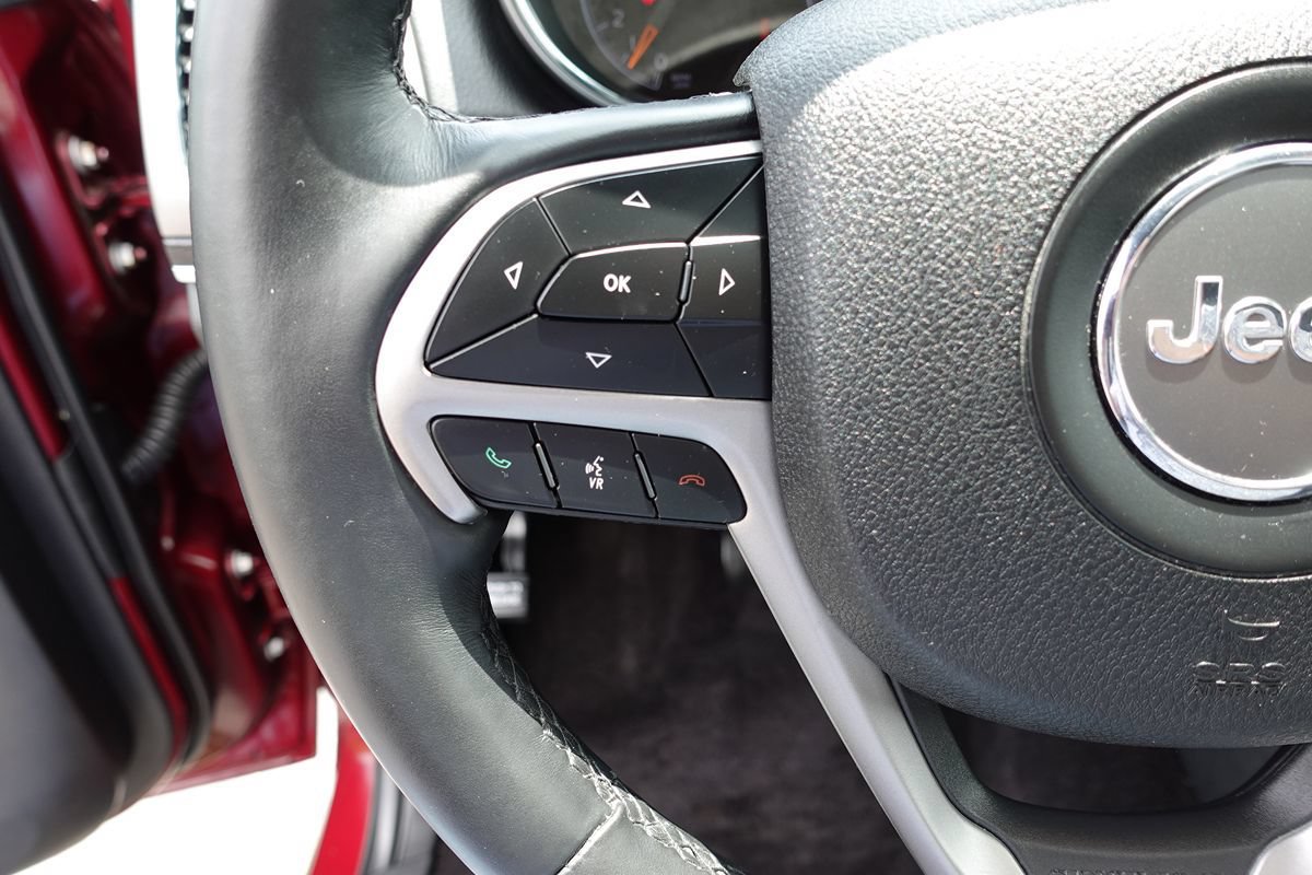 Used 2018 Jeep Grand Cherokee Limited AWD/4WD image 53