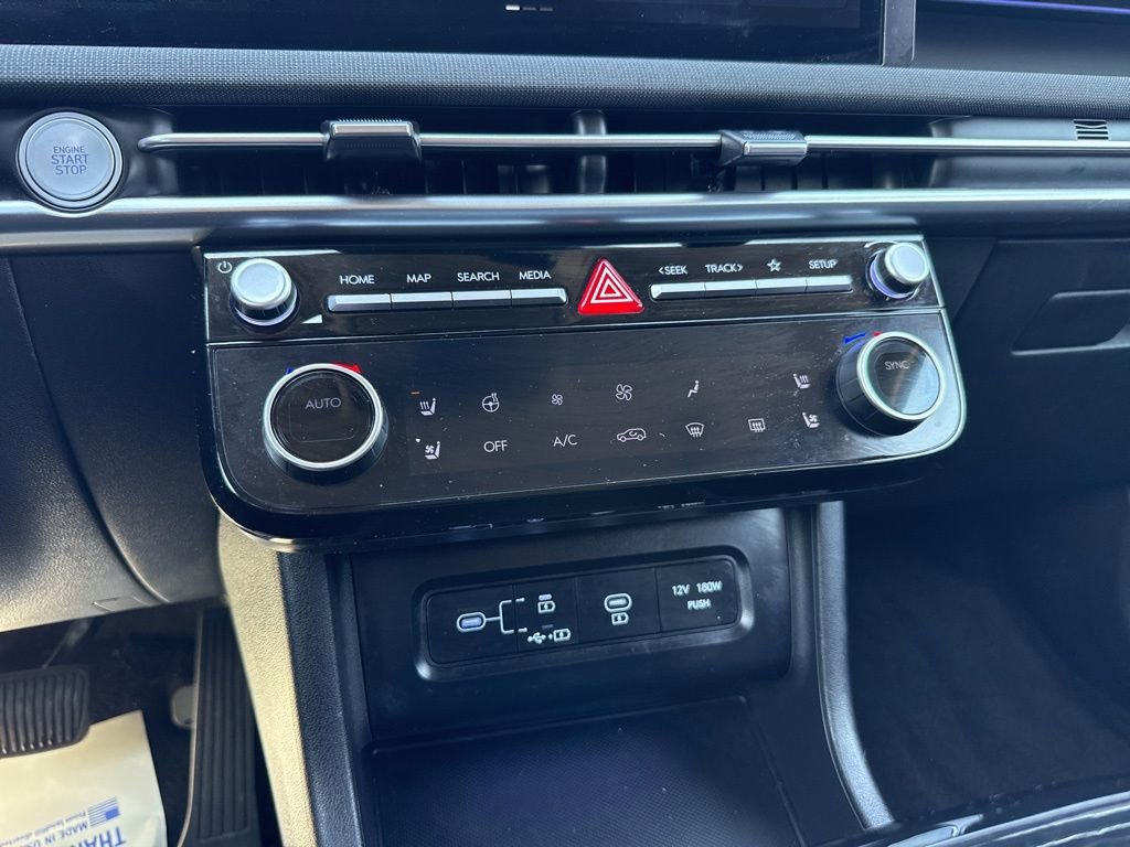 Used 2025 Hyundai Tucson Limited image 16