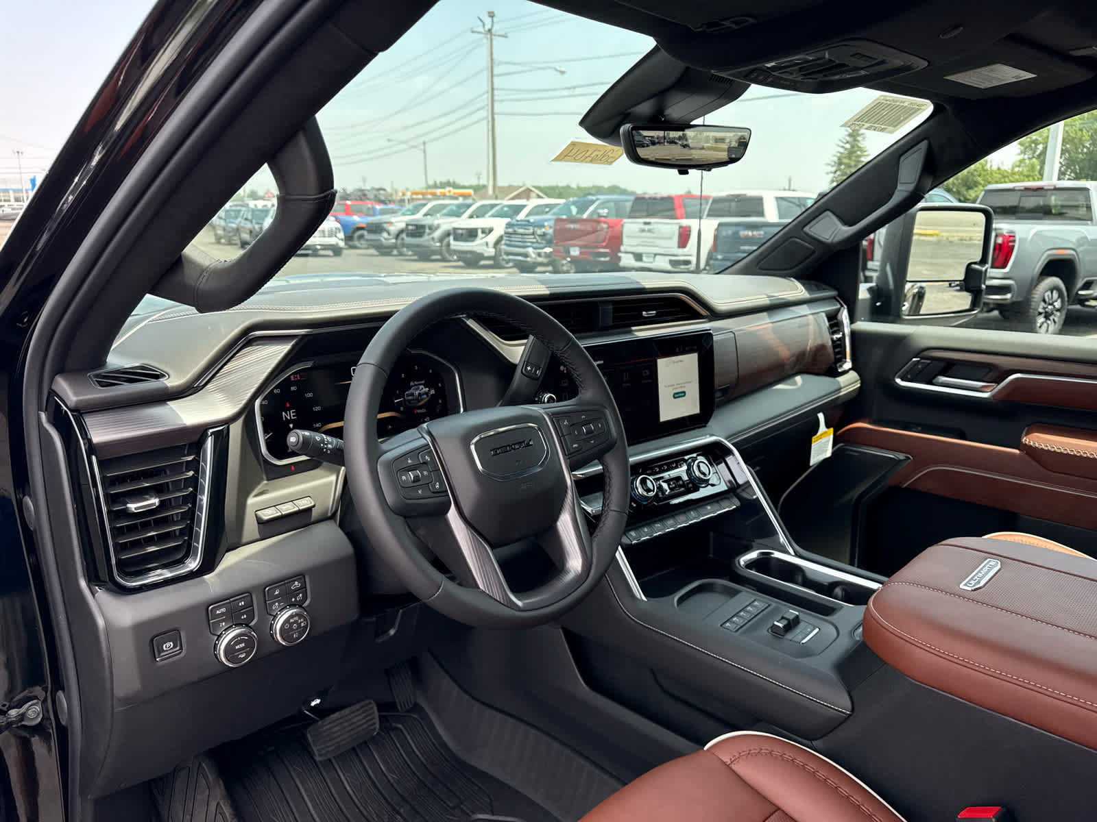 New 2026 GMC Sierra 3500 Denali Ultimate AWD/4WD image 13