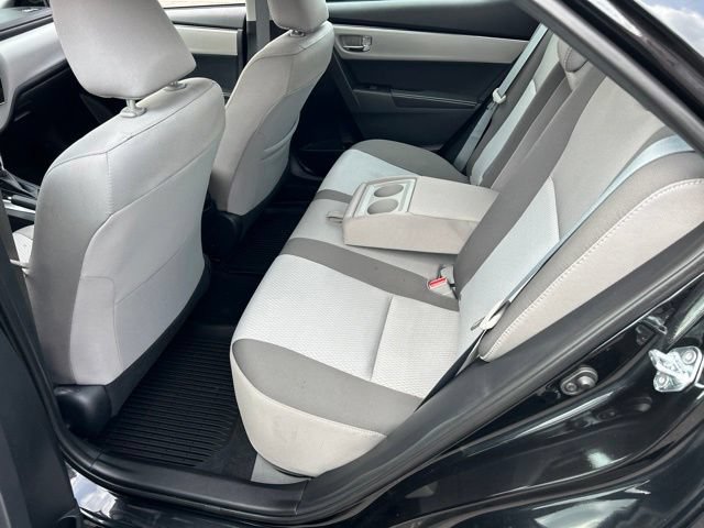 Used 2017 Toyota Corolla LE FWD image 8