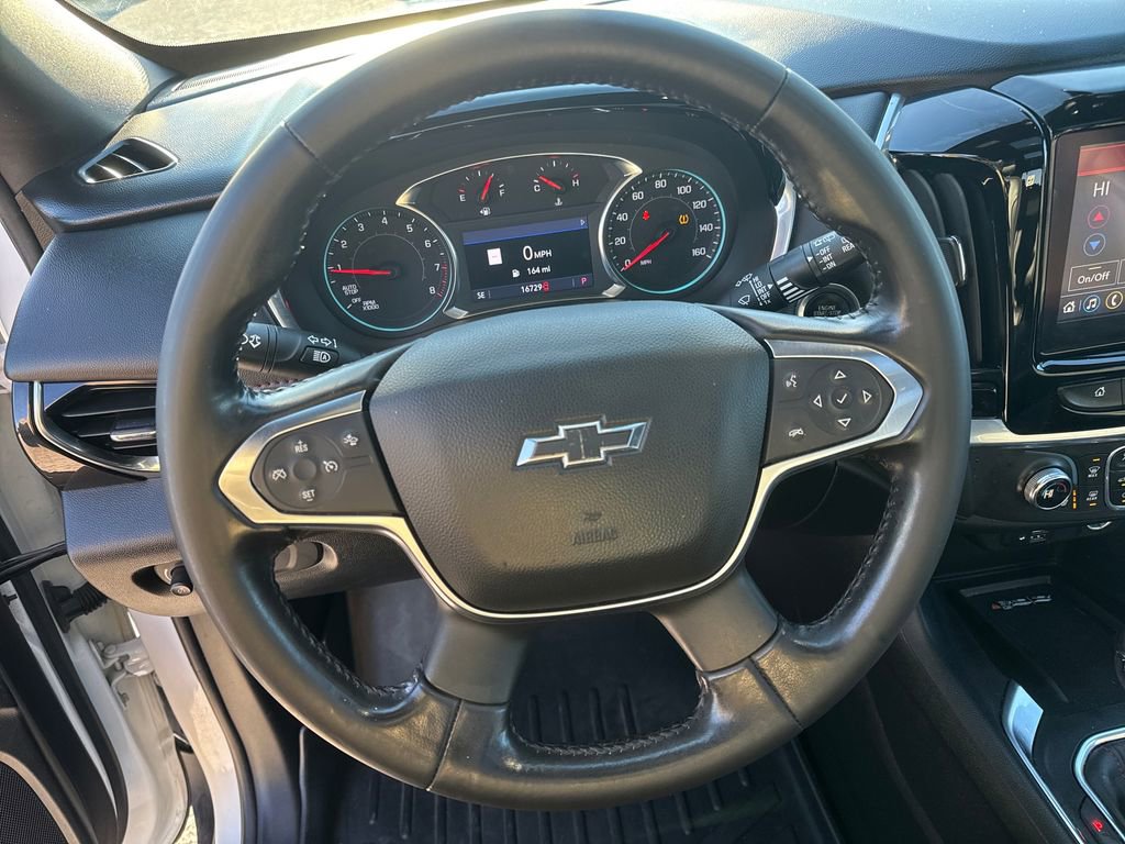Used 2022 Chevrolet Traverse RS image 15