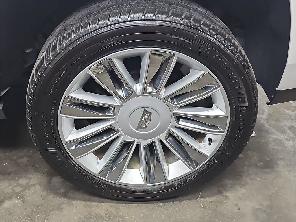 Used 2019 Cadillac Escalade Platinum AWD/4WD image 41