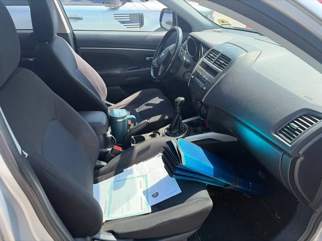 Used 2011 Mitsubishi Outlander Sport ES FWD image 38