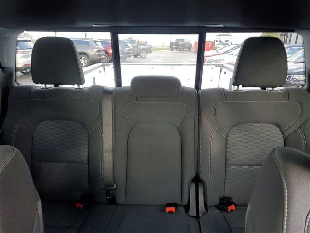 New 2025 RAM 1500 Tradesman AWD/4WD image 19