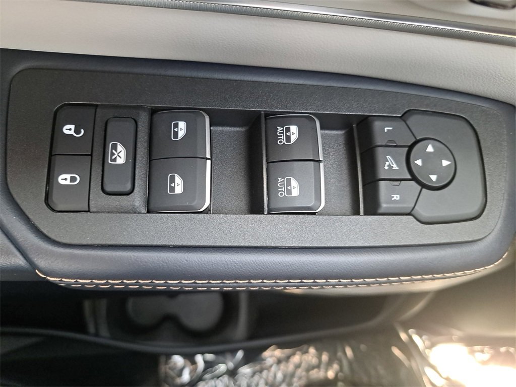 Used 2025 RAM 1500 Tungsten w/ Trailer Tow Group image 28