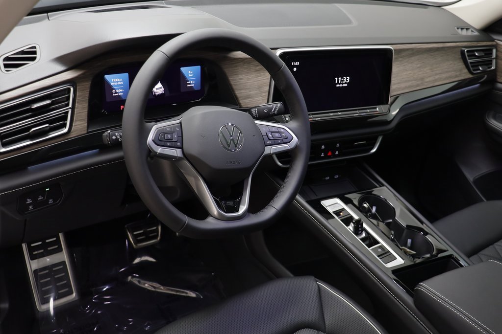 New 2026 Volkswagen Atlas SEL Premium R-Line image 7