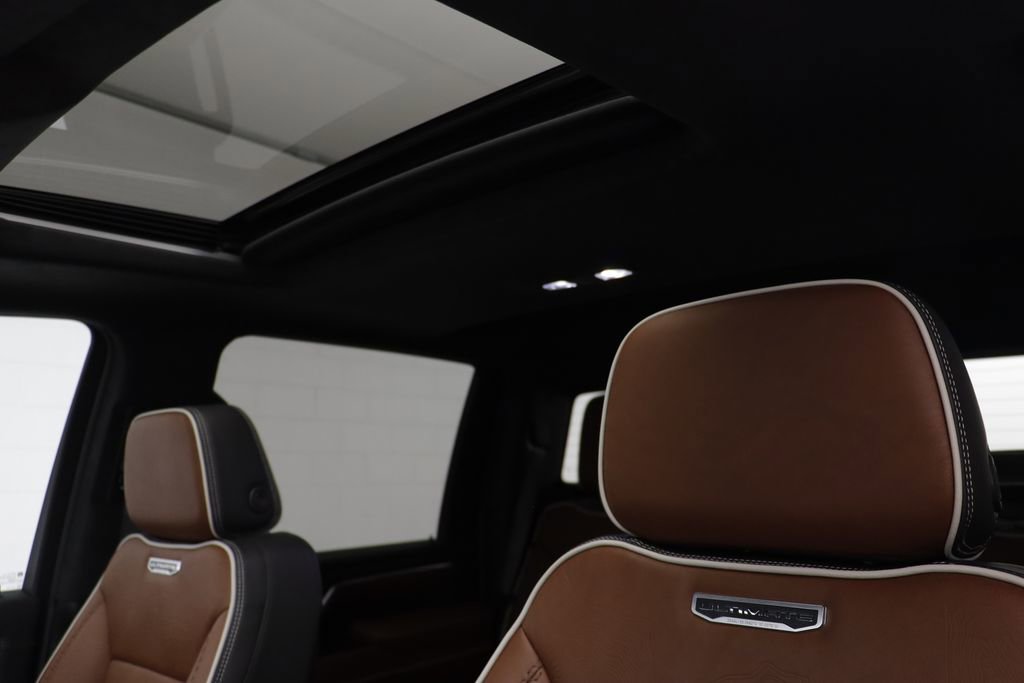 Used 2024 GMC Sierra 2500 Denali Ultimate w/ Max Trailering Package image 16