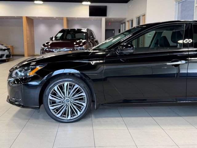 Used 2023 Nissan Altima 2.5 SL AWD/4WD image 8