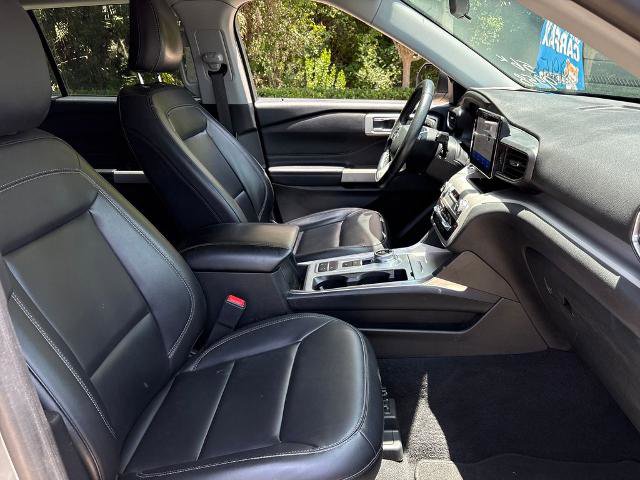 Certified 2023 Ford Explorer XLT w/ Equipment Group 202A RWD image 27