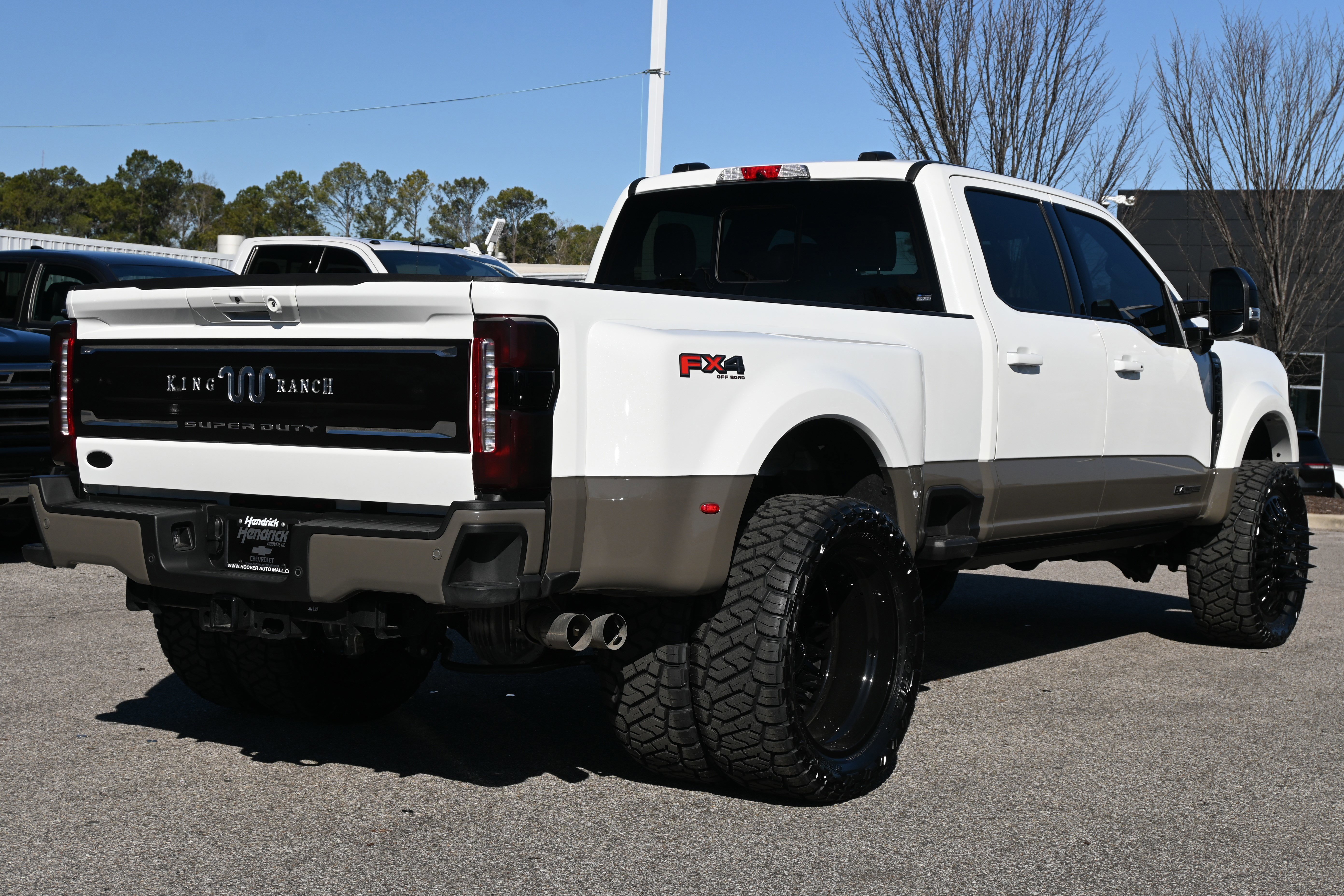 Used 2026 Ford F450 King Ranch w/ FX4 Off-Road Package image 11