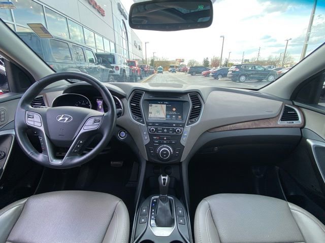 Used 2018 Hyundai Santa Fe Sport image 16