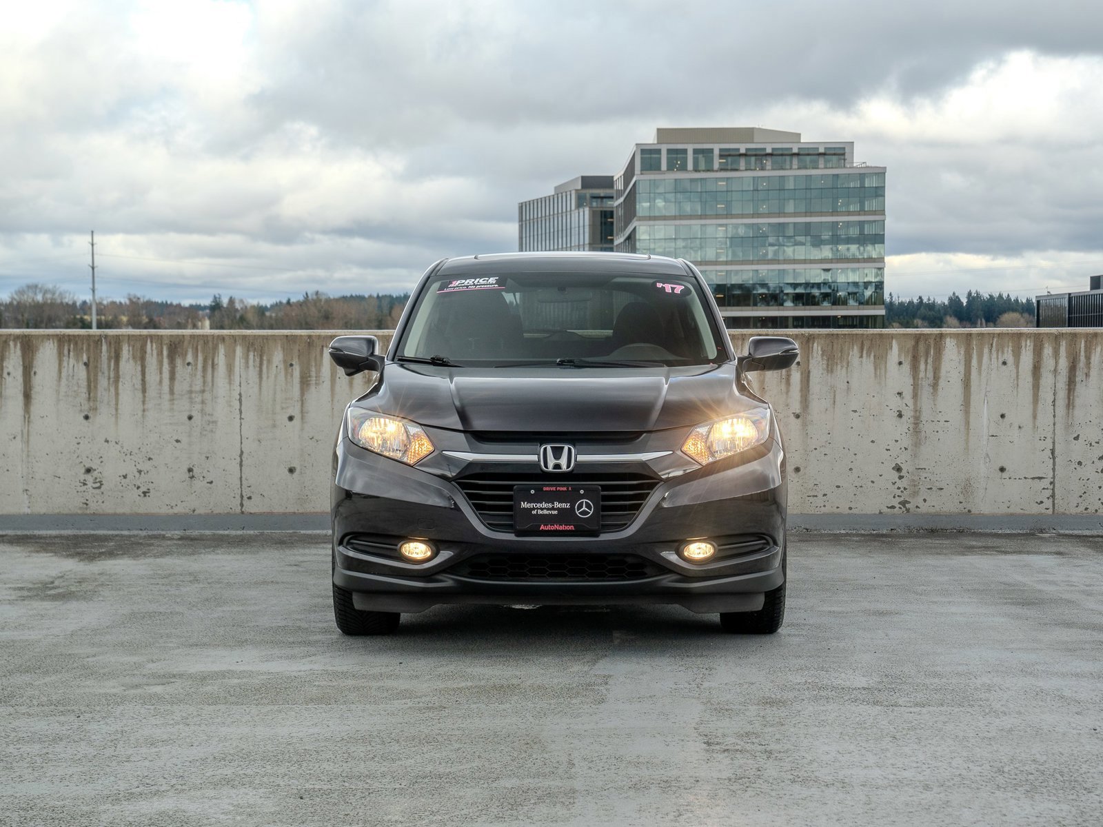 Used 2017 Honda HR-V EX image 3