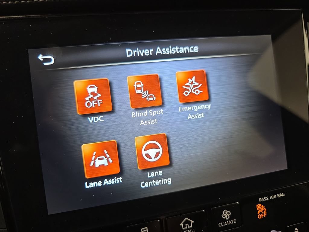 Certified 2023 INFINITI QX50 Luxe w/ Cargo Package AWD/4WD image 19