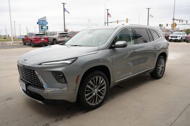 New 2026 Buick Enclave Avenir w/ Super Cruise Package AWD/4WD image 33