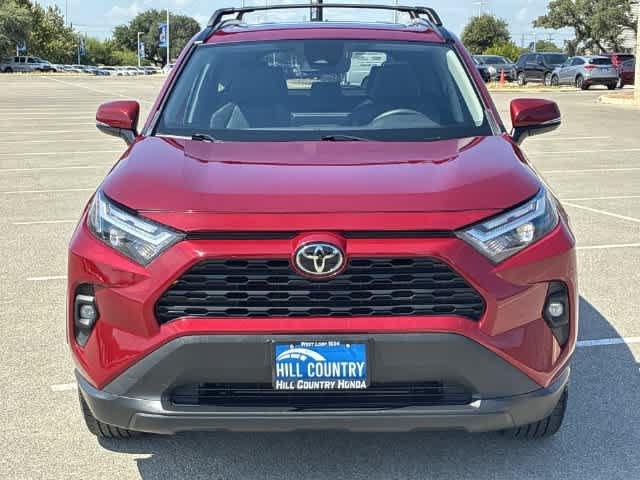 Used 2023 Toyota RAV4 XLE Premium FWD image 9