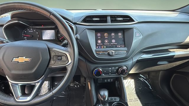 Used 2021 Chevrolet TrailBlazer ACTIV w/ Driver Confidence Package FWD image 11