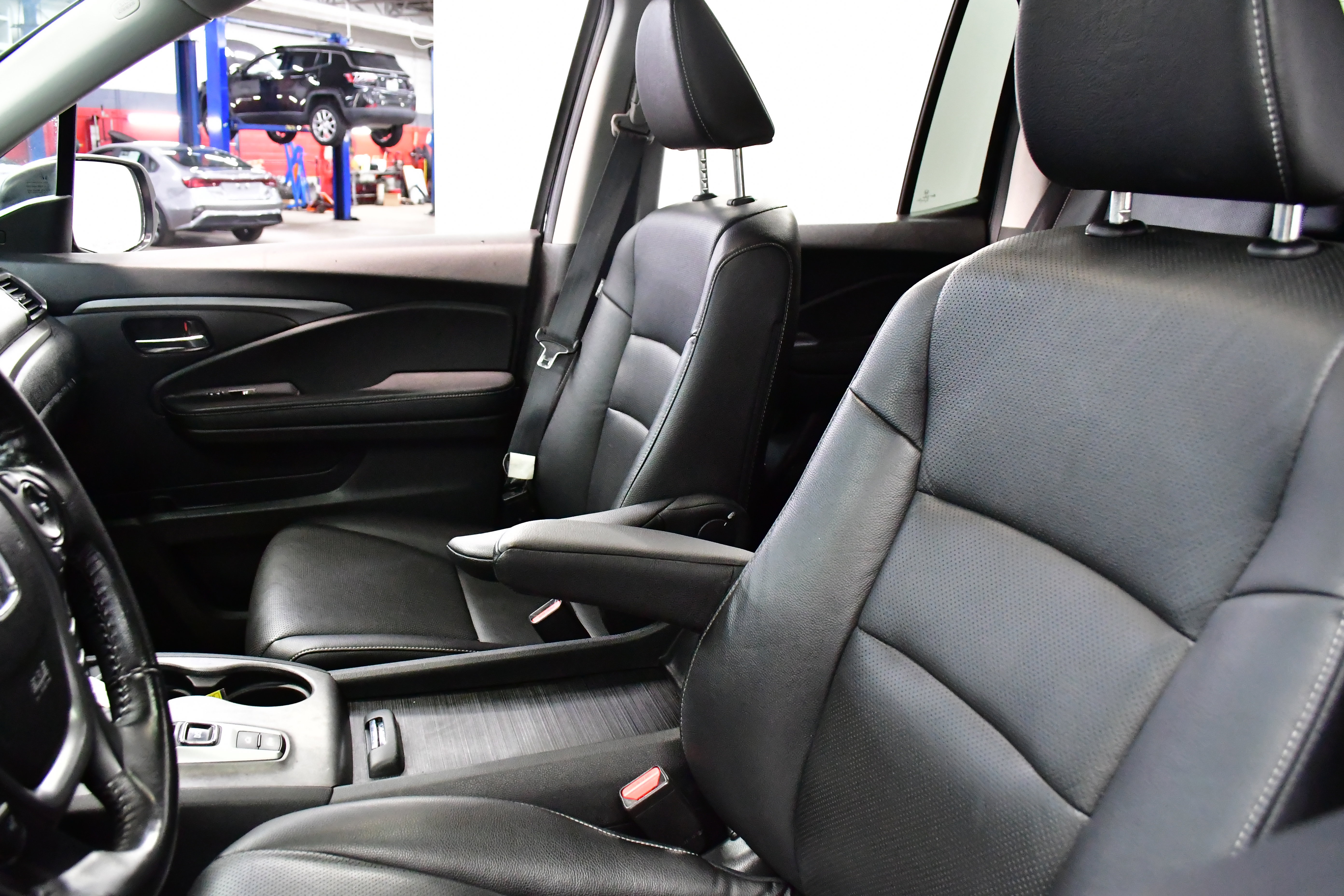 Used 2023 Honda Ridgeline RTL image 17