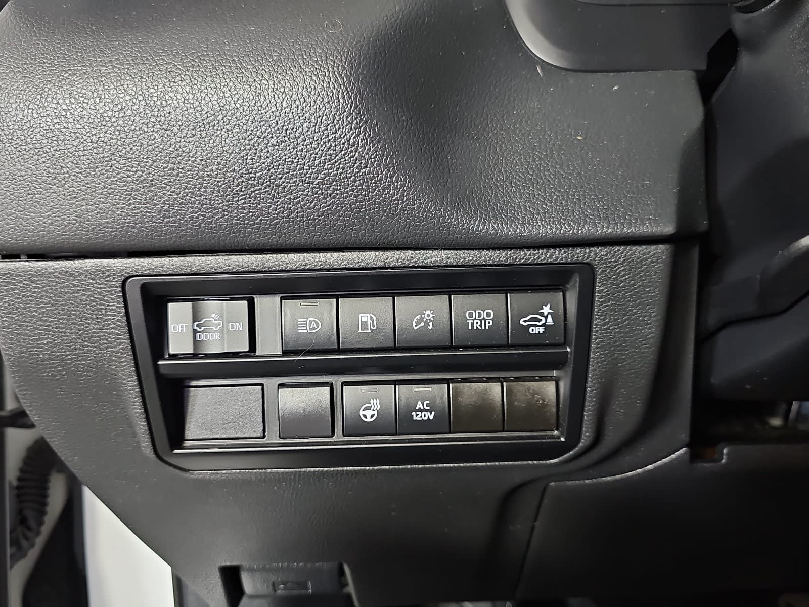Used 2023 Toyota Tundra Limited w/ TRD Off-Road Package AWD/4WD image 23