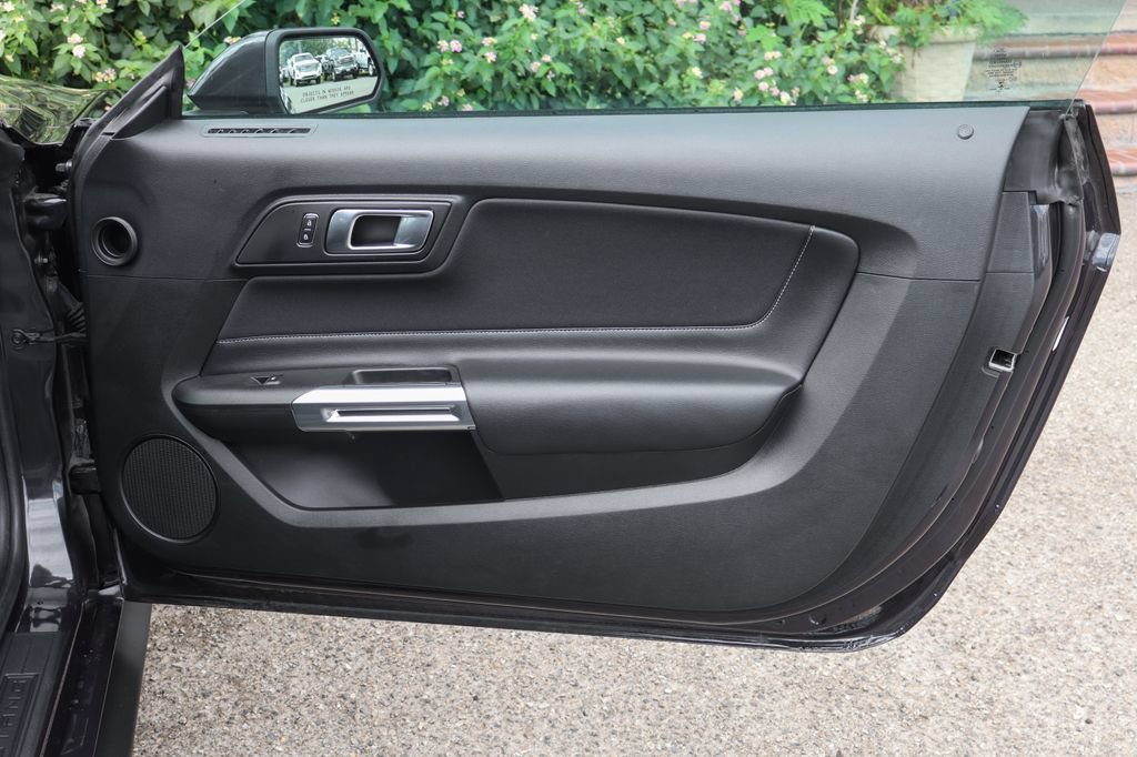 Used 2023 Ford Mustang Coupe RWD image 37