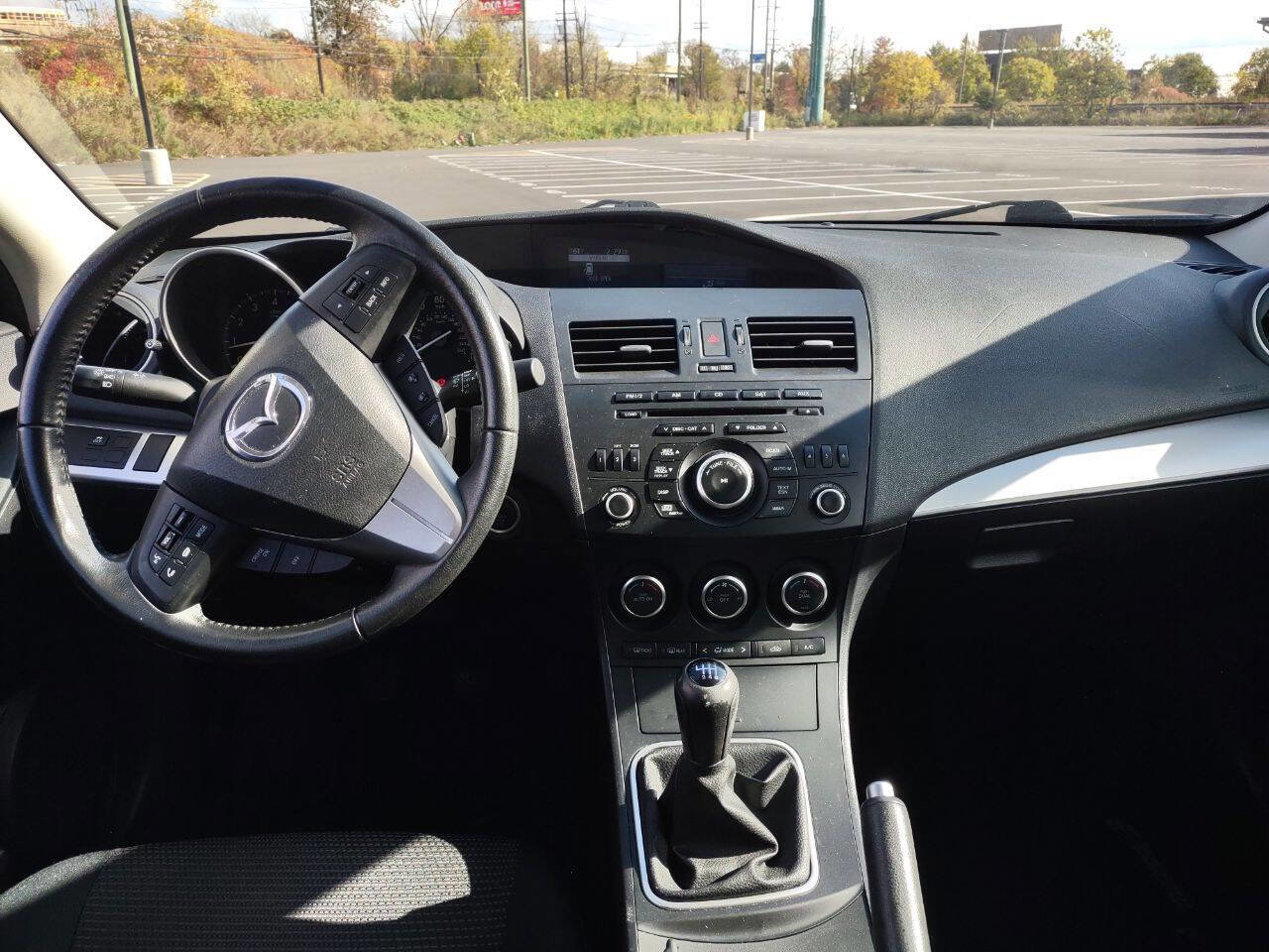 Used 2013 MAZDA MAZDA3 i Touring image 8