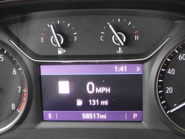 Used 2019 Buick Regal Preferred image 38