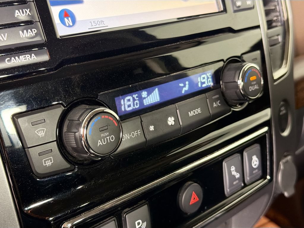 Used 2018 Nissan Titan Platinum Reserve AWD/4WD image 16