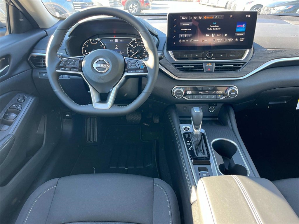 New 2025 Nissan Altima 2.5 SV w/ SV Premium Package image 13