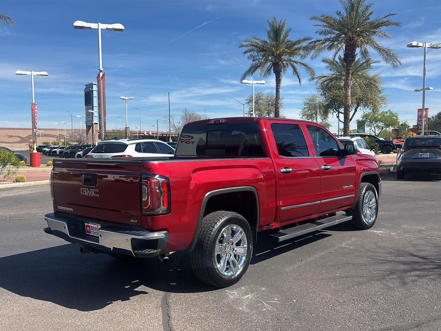 Used 2018 GMC Sierra 1500 SLT image 7