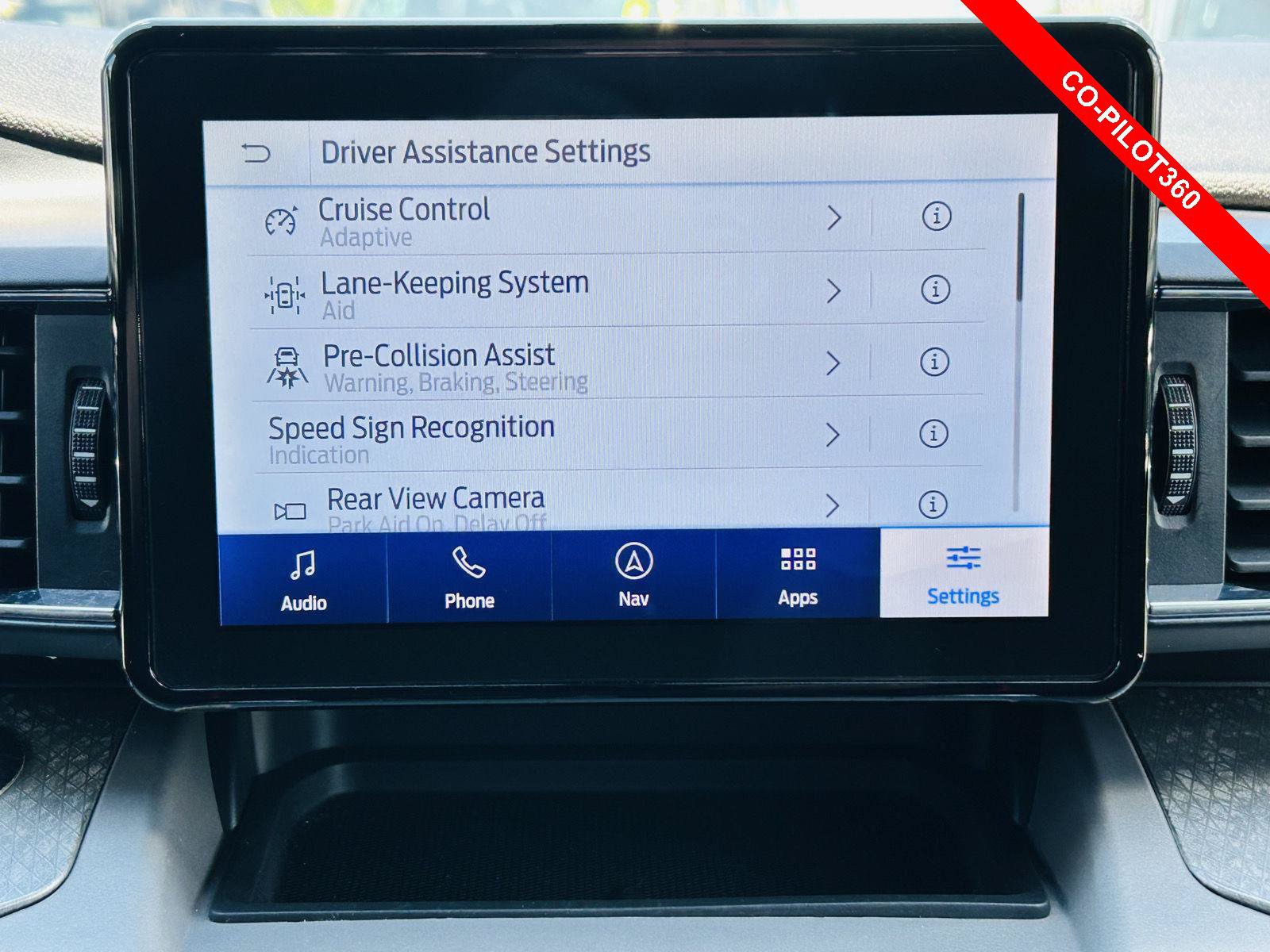 Used 2022 Ford Explorer Timberline w/ Timberline Technology Package AWD/4WD image 10