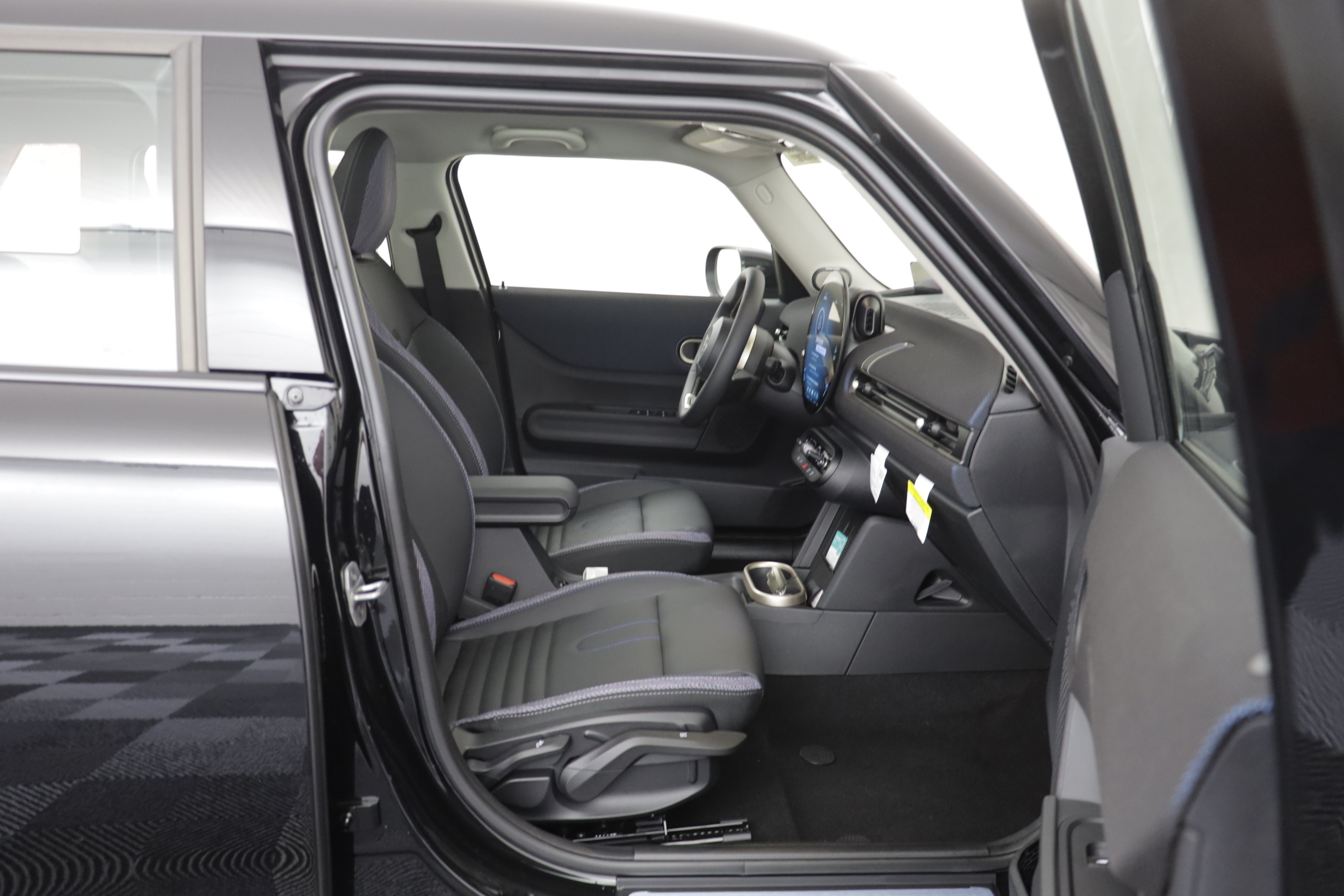 New 2026 MINI Cooper S FWD image 19